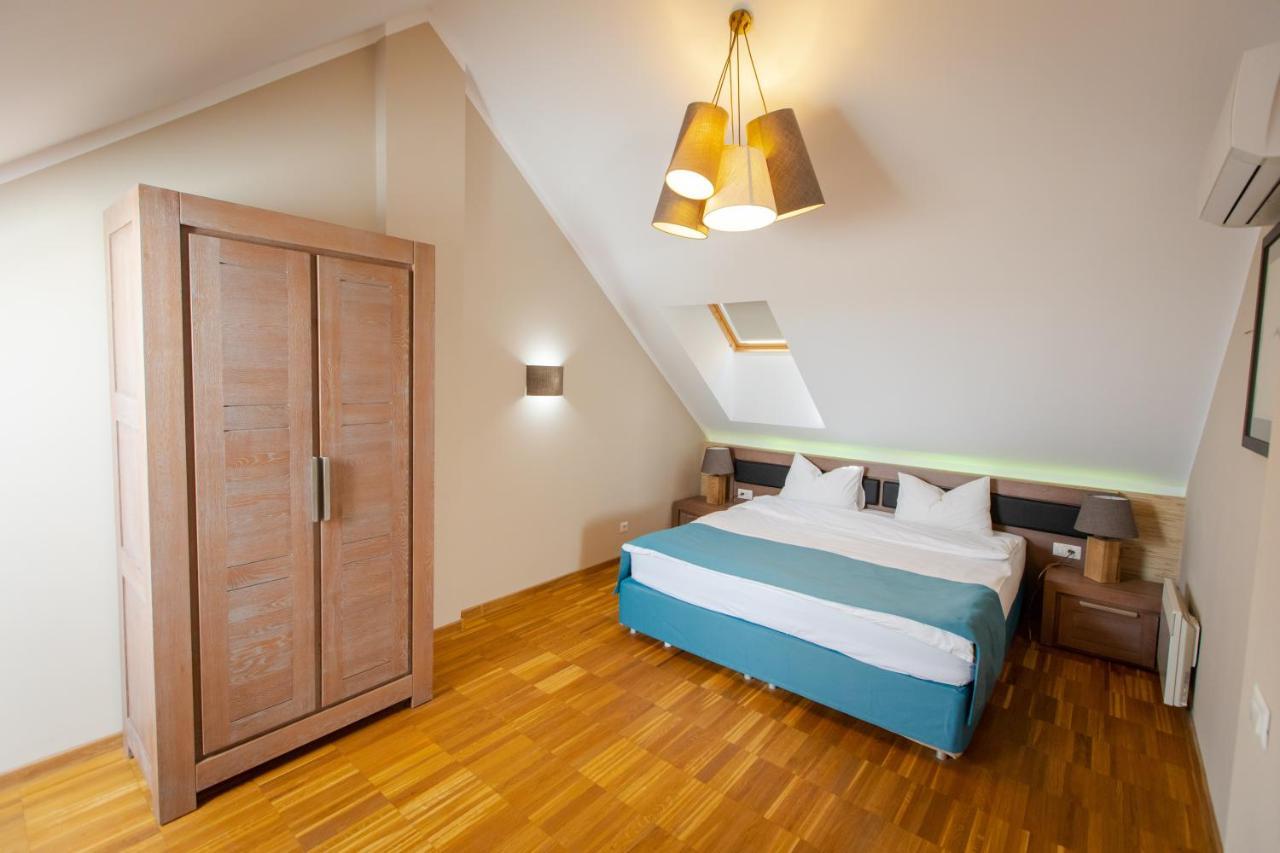 Delta Boutique & Carmen Silva Resort Crisan (Tulcea) Exterior foto
